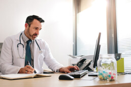 3 Best Practices for Healthcare Benchmarking in Clinical Registries